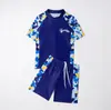 Traje de baño de dos piezas para niños estudiantes para niños, traje de baño de manga corta y pantalón corto, secado rápido, traje de baño conservador para surfear