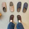 Encuentro de Primera Temporada Peluche Birkenstocks Mujer Otoño/Invierno Slip-on Exterior Punta Cerrada Medias Zapatillas Estilo Retro Coreano Versátil Mate
