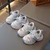 Zapatos de Algodón Cálidos de Suela Blanda para Niños 2025 Nuevas Llegadas de Invierno Zapatos Casuales para Niños Zapatos Deportivos Versátiles de Moda para Niñas