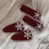 Horquilla Roja de Año Nuevo Lateral Otoño e Invierno Copo de Nieve Pinza para el Pelo Pinza Elegante Versátil para Flequillo Pinza de Pelo Exquisita de Gama Alta Tocado