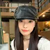 Boina de Felpa de Cuero PU Estilo Coreano para Mujer 2026 Nuevo Retro Adelgazante de Rostro Usada Hacia Atrás Gorra de Periódico