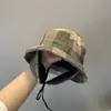 Nuevo Sombrero de Pescador Versátil Estilo Japonés para Otoño e Invierno, Unisex Retro Cuadros Británicos, Cálido para Ciclismo con Protección para los Oídos