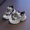 Zapatillas deportivas para niñas, zapatillas de correr ligeras de suela blanda para niños, nueva colección primavera/otoño 2026, zapatillas de malla transpirable para niños