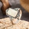 Joyería de Mano Cuadrada de Ópalo Blanco Plata Antigua Transfronteriza Nuevo Producto Anillo de Boda para Novias Damas Europeo y Americano