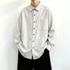 Camisa de manga larga a rayas estilo universitario para hombre, camisa casual de moda otoñal de corte holgado con cuello, chaqueta nueva para estudiante 2026