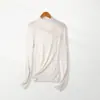 Camada base de suéter macia e aderente com gola alta para mulheres, outono e inverno, simples, versátil, modeladora, roupa íntima para mulheres, suéter de lã pura fiada fina de 60 contagens