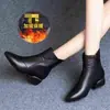 Botas Curtas Femininas Bico Fino Salto Bloco 2026 Outono/Inverno Novo Estilo Retro Zíper Lateral Forradas com Pelúcia Quentes Versáteis Botas Martin