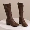 Botas de Cano Alto Comércio Exterior 50 Fivela de Cinto Amazon Botas Médias Grossas Femininas Novas Botas de Cavaleiro Europa e América 33 Branco Preto