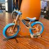 Criativo Fun Fun móvel deslizante bicicleta chaveiro casal carro moda legal enfeites pequenos presentes atacado
