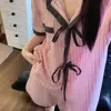 Pijama de Rayas Rosas de Alta Calidad para Mujer, Conjunto de Dos Piezas de Verano con Top de Manga Corta y Shorts con Lazo, Ropa para el Hogar y Dormitorio Estudiantil