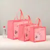 Bolsas de Tote Laminadas No Tejidas en Stock, Bolsas para Tienda de Ropa, Bolsas para Compras de Regalo, Bolsas de Empaque Estilo Ins, Bolsas Personalizadas de Dibujos Animados para Ropa Infantil