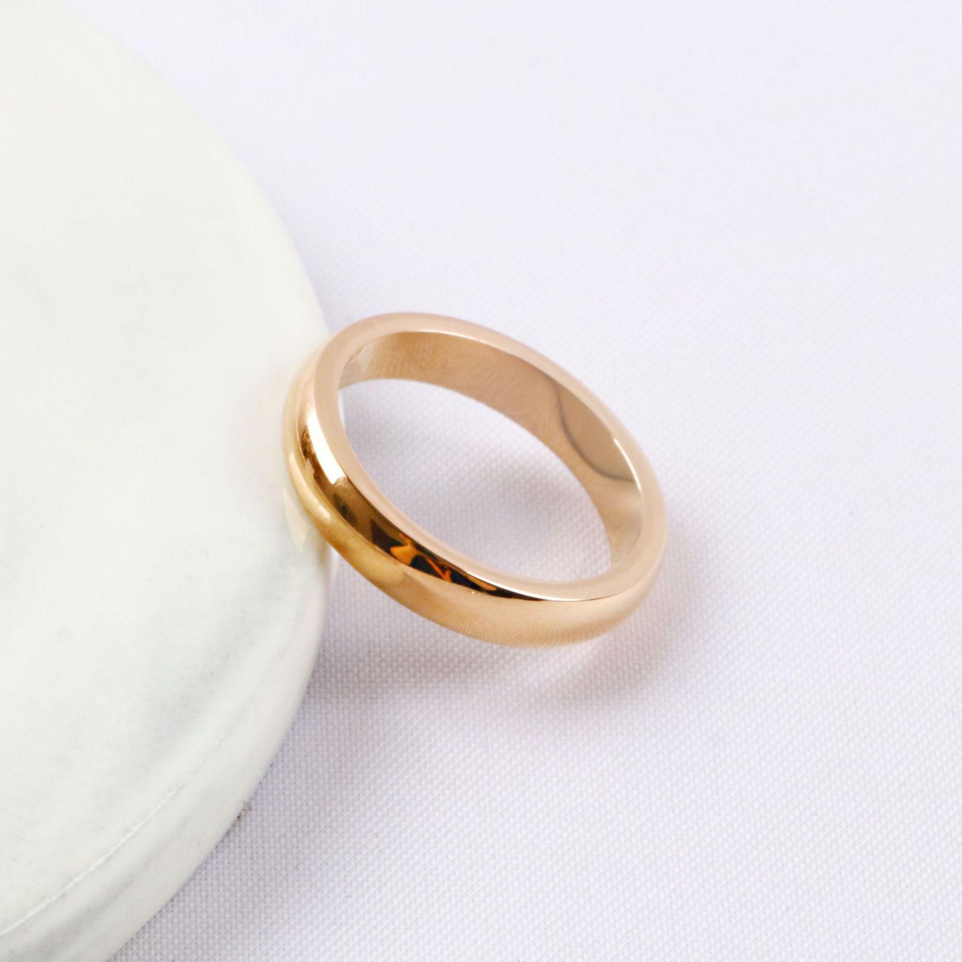 卡家带钻钛钢戒指