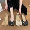2026 Mocassins Planos de Cor Sólida para Calçar Facilmente com Solas Ultra Macias e Suaves, Sapatos de Couro com Laço, Sapatos de Boca Rasa para Mulheres, Adequados para Uso Externo