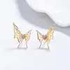 Pendientes de Corazón de Diamante Rosa y Mariposa para Mujer de Plata 925 Lujo Accesible Joyería de Zirconia de Gama Alta Diseño de Nicho Clavos de Hélice