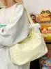 Bolso Tote de Gran Capacidad de Alta Gama para Viajes de Otoño e Invierno para Mujer 2025 Nuevo Bolso de Hombro Negro con Lazo Bordado
