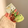 Pequeños regalos actividades de catering para promocionar el puesto muñeco de peluche lindo muñeco colgante decoración de mochila llavero