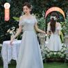 (Autorización) Vestido Gris de Dama de Honor Estilo Nuevo 2026 Grupo de Hermanas de Boda Vestido de Rendimiento Adelgazante Que las Mujeres Pueden Usar Casual