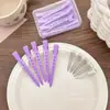 Presilha de cabelo feminina sem costura, com efeito volumoso na raiz, ideal para franja alta no topo da cabeça. Presilha tipo bico de pato para posicionamento dos fios.