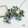 Arreglo de flores artificiales de seda de camelia de 2 puntas para mesa de comedor, decoración de plantas verdes, arreglo floral y decoración de ambiente comercial