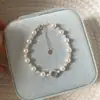 Pulseira de Pérolas Doce, Fresca, Exquisite e de Alta Qualidade para Mulheres, Estilo Coreano Fashionável Azul Claro Elegante Pulseira Estilo Ins Joia de Mão Nicho Tendência
