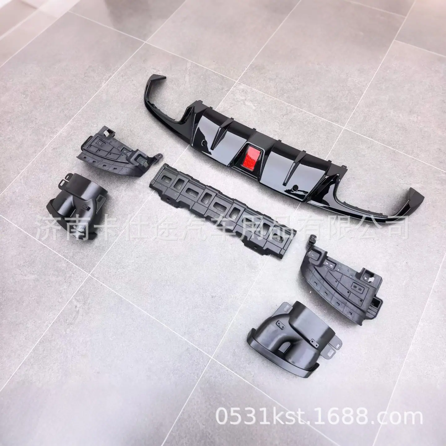 W205 COUPE 巴博斯 (1)