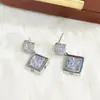 Pendientes Geométricos Cuadrados de Azúcar Cubo Trendy Europeos y Americanos con Pedrería Súper Brillante, de Moda, de Alta Gama, Lujo Ligero, Exquisitos, Versátiles
