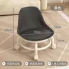 Recomendación de artículo popular de celebridad de Internet 2025 taburete pequeño universal para el hogar taburete de poleas taburete para cambiarse los zapatos recortar los pies para fregar los pies banco móvil