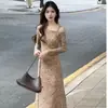 Vestido Floral Cruzado de un Solo Hombro para Mujer, Diseño Otoñal Petite, Estilo Versátil y Suave, Vestido Largo de Corte A
