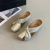 Versión de Cuero Suave~Zuecos Cerrados de Suela Gruesa que Aumentan la Altura Estilo Birkenstock para Mujer, Para Uso Exterior en Verano, Nuevo Modelo 2026, Sandalias sin Cierre