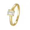 Anel Minimalista Europeu e Americano em Prata de Lei S925 com Moissanita de Corte Esmeralda, Anel Quadrado Pequeno Banhado a Ouro K Espesso