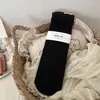 Nueva colección de otoño e invierno: calcetines a rayas multicolor estilo retro, de longitud media (hasta la pantorrilla), en azul moca y marrón, perfectos con sandalias Birkenstock, calcetines de mujer sin costuras
