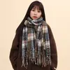 Novo Cachecol de Inverno de Alta Qualidade para Mulheres, Estilo Coreano, Xadrez Fofo e Atmosférico, Cachecol Quente para Pescoço, Xale Versátil