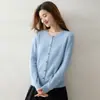 Cárdigan de cachemira para mujer, de cuello redondo, de un solo pecho, con botones dorados, para otoño e invierno; una prenda exterior simple de punto con un tacto suave y elegante