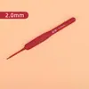 Venta al por mayor del fabricante Juego de ganchillos de mango suave rojo Herramientas de tejer hechas a mano para bricolaje para principiantes Suéter de ganchillo Gancho de ganchillo antideslizante