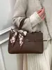 Bolsa de Gran Capacidad para Mujer, Moda de Alta Gama, Bolso de Mano Retro, Bolso Cruzado Versátil para el Trabajo, Bolso Sencillo para el Brazo