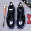 Preventa, no en stockZapatos de Vestir de Cuero para Hombre, Cuero Genuino, Tallados, Forro de Piel de Vaca, Estilo Británico Retro, Hechos a Mano, Suela Gruesa, Zapatos que Aumentan la Altura