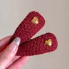 Pinza para el pelo de peluche con forma de corazón rojo de Año Nuevo, Pinza lateral de alta gama y exquisita para flequillo, Accesorio para el pelo de Año Nuevo, Pasador para mujer
