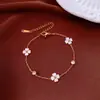 Pulseira de Flor em Aço Inoxidável com Zircônia e Madrepérola, Luxo Leve, Alto Padrão, Pulseira de Nicho, Simples, Fashion, Acessório de Mão Versátil