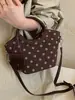 Bolsa de mão retrô com bolinhas para mulheres, novo estilo 2026, adequada para o trabalho, pequena bolsa tote, bolsa transversal para o dia a dia, bolsa tipo balde