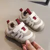 Sapatos respiráveis antiderrapantes para primavera e outono para crianças de 0 a 3 anos, tênis para meninos e meninas, sapatos esportivos, sapatos para bebês aprenderem a andar com solas macias