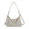 Bolso de Axila Vintage de Nicho para Mujer 2026 Nuevo Bolso Baguette de Moda Tendencia con un Toque de Lujo, Bolso Cruzado Simple de un Solo Hombro