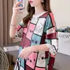 Camiseta de Manga Corta Estampada con Oso de Dibujos Animados Hecha en Europa para Mujer Verano Diseño de Nicho Sentido de la Moda Elegante Moda Ropa de Media Manga Camiseta de Moda