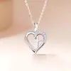 Moda Transfronteriza Amazon Nuevo Colgante de Corazón Cruzado Circonita Microincrustada Geométrico Versátil Regalo de San Valentín