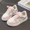 Zapatillas de Moda y Versátiles para Niñas, Nuevas para Primavera y Otoño 2026, Zapatos Deportivos Antideslizantes de Bloques de Color para Niños con Suelas Blandas y Zapatos Casuales Transpirables