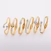 Série Cobra de Cabeça Prateada Design de Cabeça e Cauda de Cobra Cravejado com Diamantes Pulseira de Aço Inoxidável Que Mantém a Cor e Não Causa Alergias Facilmente. A Pulseira Pode Ser Usada no Banho