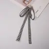 Envío gratis XXIV modelo nuevo lazo de encaje negro estilo princesa broche de lazo corsage nueva ropa para mujer