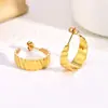 Brincos de Aço Inoxidável com Padrão Ondulado Dourado de Alta Qualidade, Exagerados e Modernos, Brincos Torcidos Versáteis, Argolas de Orelha Femininas com Trama de Rede