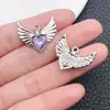 1 punto de amor alas de taladro colgante pequeño caída de 21 mm corazón de goma joyería llavero colgante accesorios materiales hechos a mano
