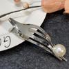 Grampo de cabelo de pérola sintética simples da moda para mulheres, grampo bico de pato colher traseira simples da moda, acessórios de cabelo de liga geométrica, joias pequenas
