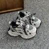 Zapatillas Deportivas Infantiles Primavera y Otoño 2026, Estilo Británico con Bloques de Color, Zapatos tipo "Dad Shoes", Unisex, Doble Cordón, con Correas de Velcro, Zapatillas de Correr Antideslizantes